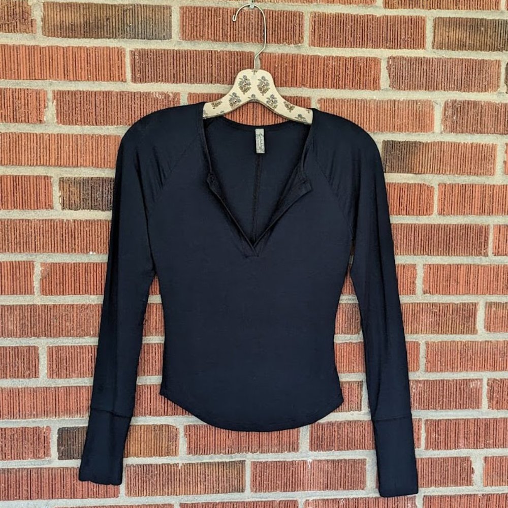 COPY - Free People Logan Layering Top / Black